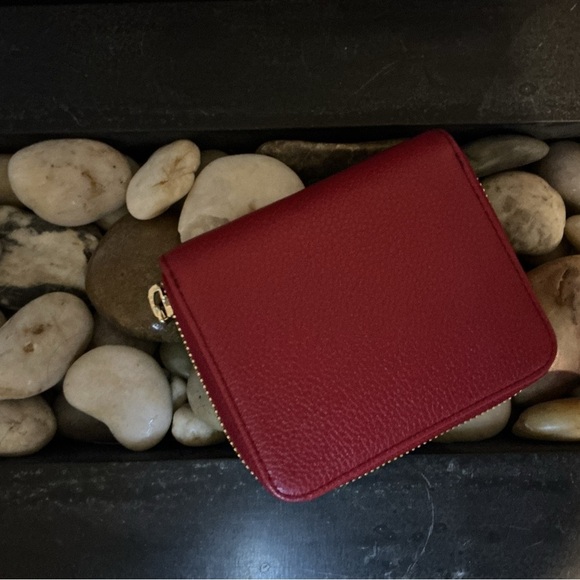 Furla Red Zip Wallet - Picture 2 of 8